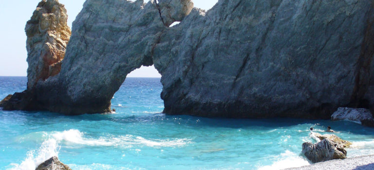 Σουλατσάρουμε: 6+1 βραβευμένες ελληνικές παραλίες που πρέπει να επισκεφτείς